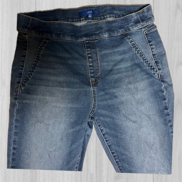 Apt. 9 Skinny Jeans with Stretchy waist - Picture 5 of 5